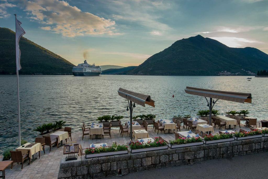 Holiday Home Stone House Perast Exterior foto